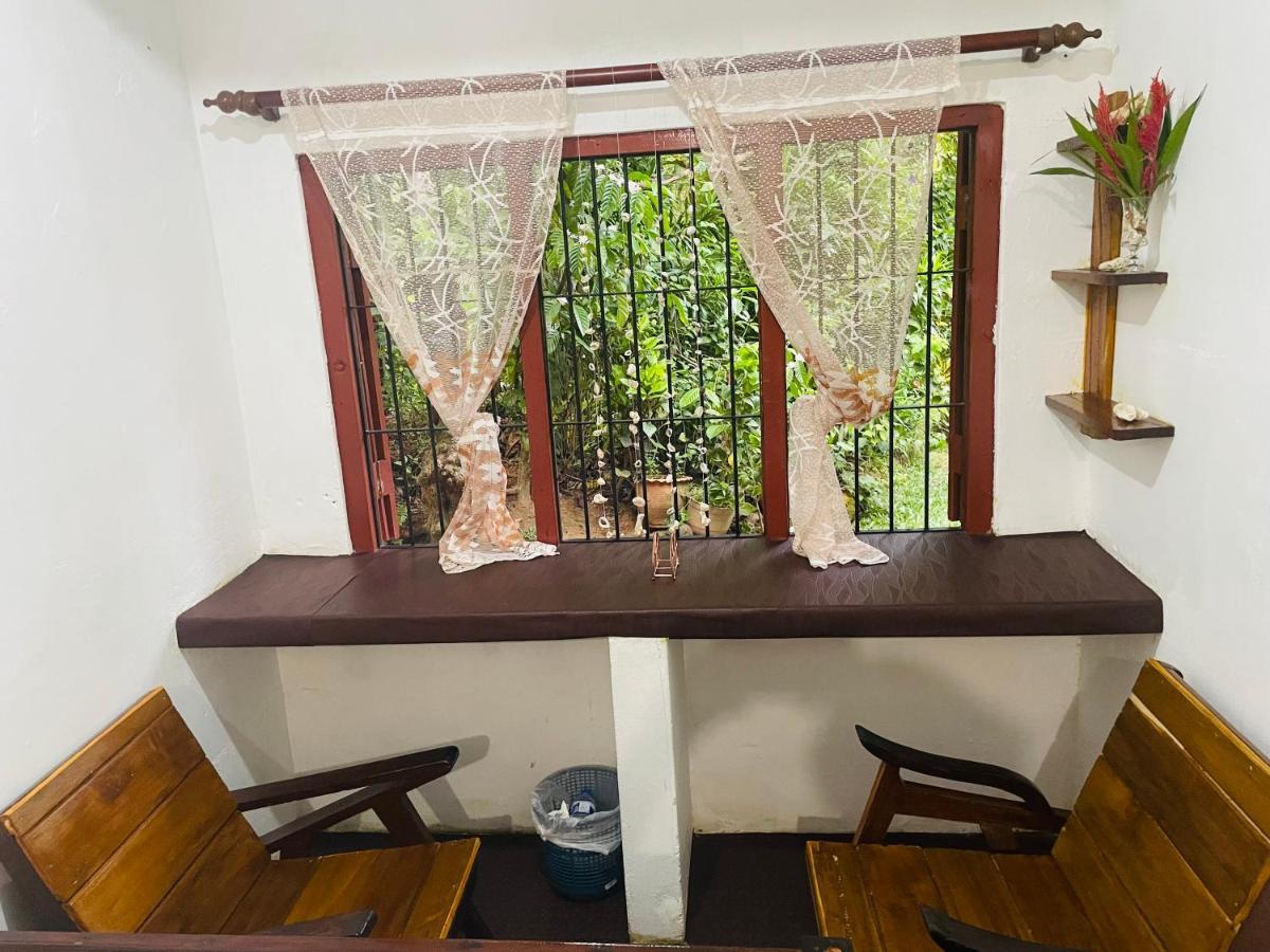 Thaaaru Villa Mirissa Exterior foto